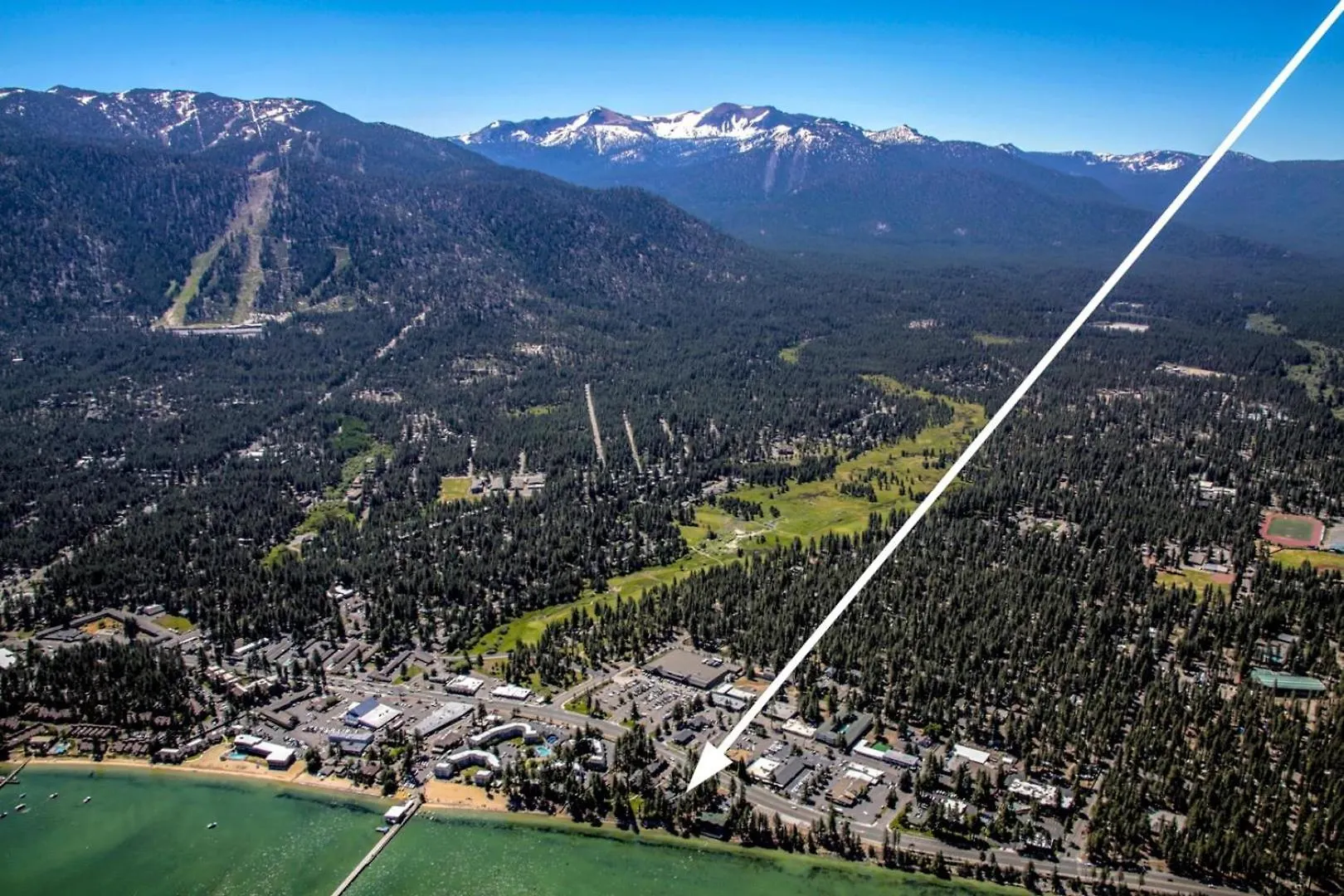 The Peak Rubicon 11 - The Ultimate In Lakefront Luxury South Lake Tahoe Apartment